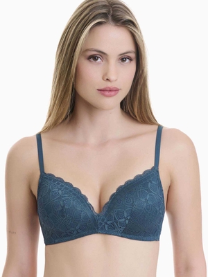 Lace wireless bra with light padding