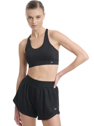 Sports shorts with inner leggings