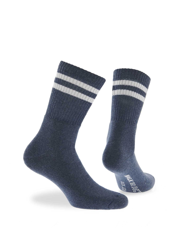 Cotton crew sports socks with stripes