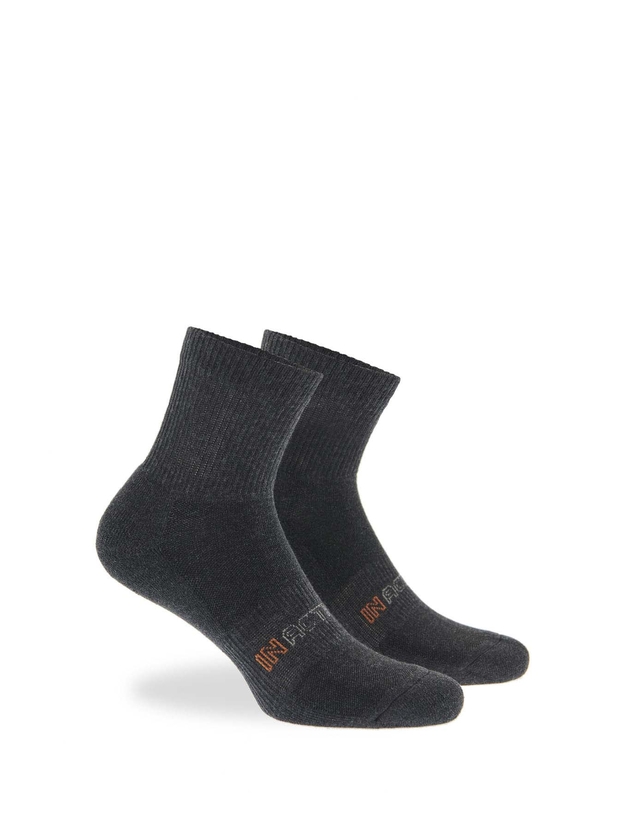 Cotton quarter sports socks 