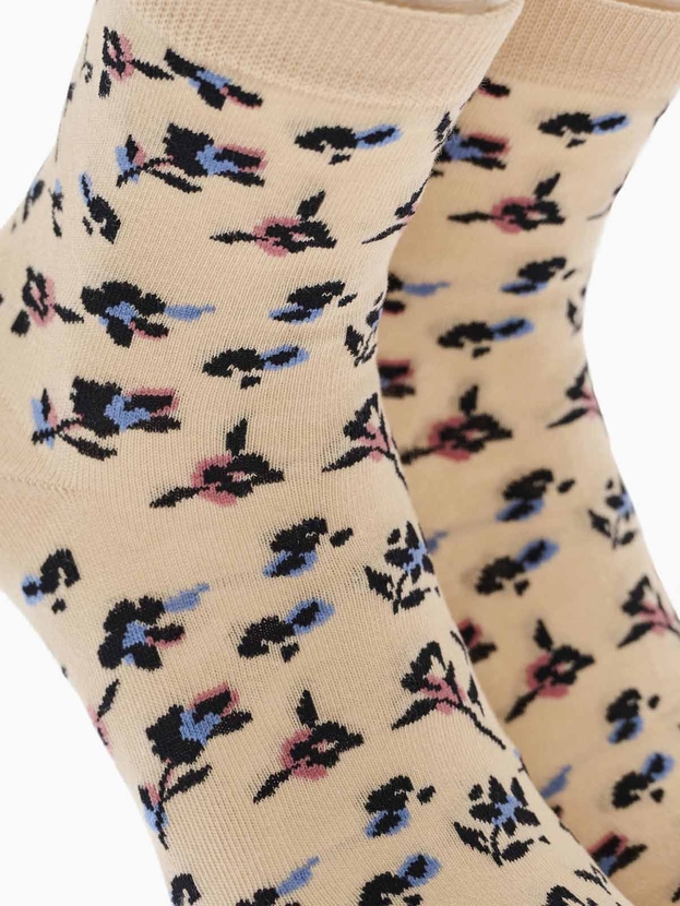 Cotton quarter socks with floral design
