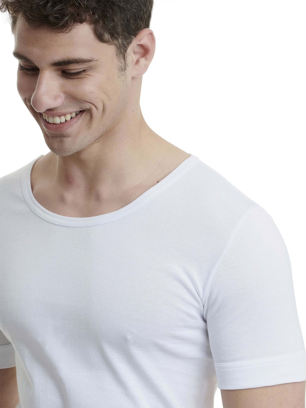Cotton undershirt with low neckline