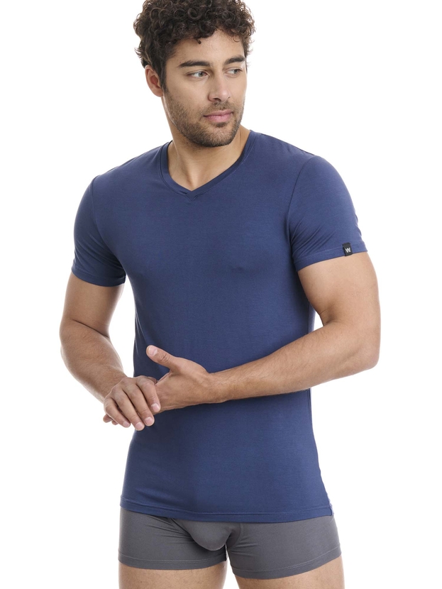 Bamboo V-neck t-shirt
