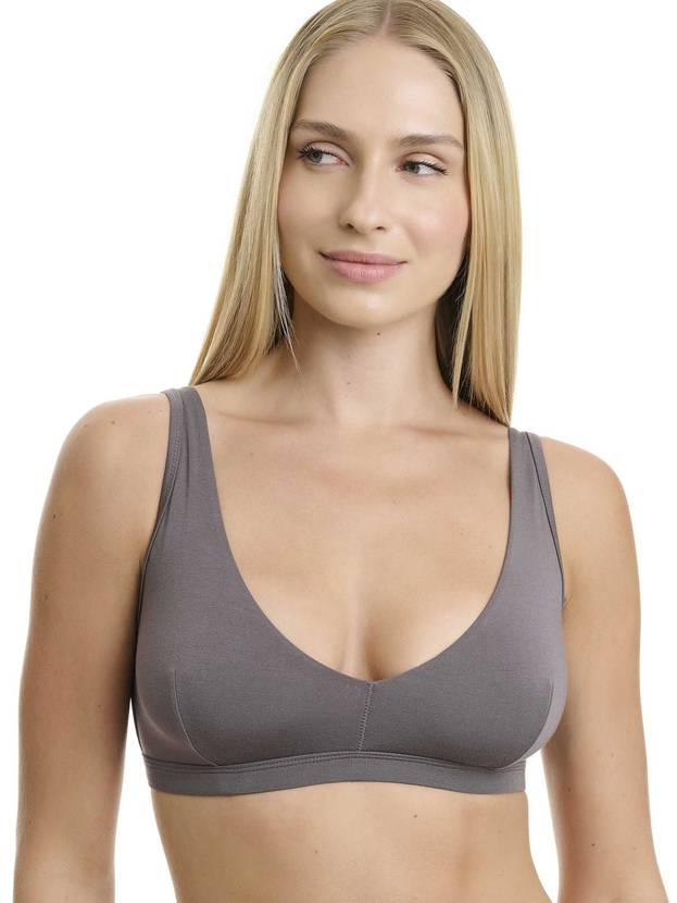 Bamboo wireless triangle bra with removable cups
