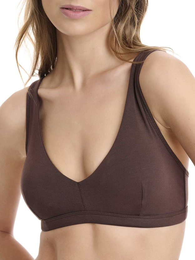 Bamboo wireless triangle bra with removable cups