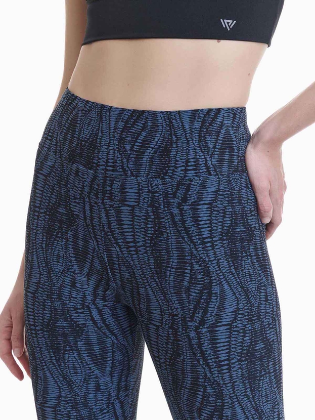 Seamless ribbed sports leggings with allover print